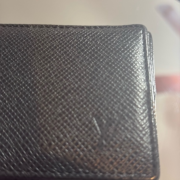 LOUIS VUITTON Taiga Porto Bié Coin Holder - Picture 9 of 11